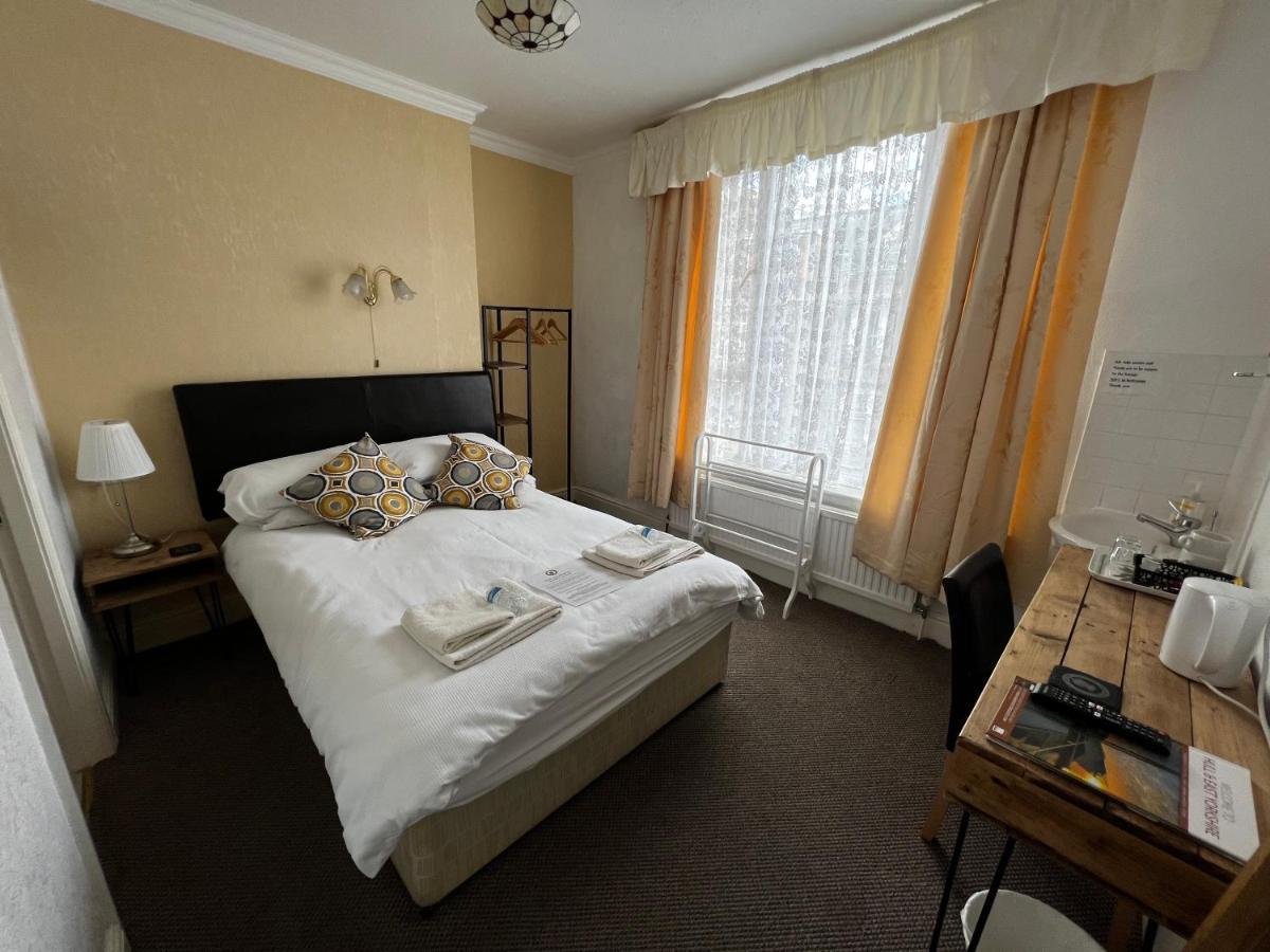 The Balmoral Guest House Bridlington Extérieur photo